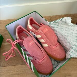 SPORTY & RICH X HANDBALL SPEZIAL 'PINK GUM'